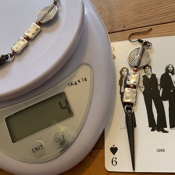 1 PAIR LEFT upcycled earrings FREE WITH A PURCHASE - Picture 17 of 17